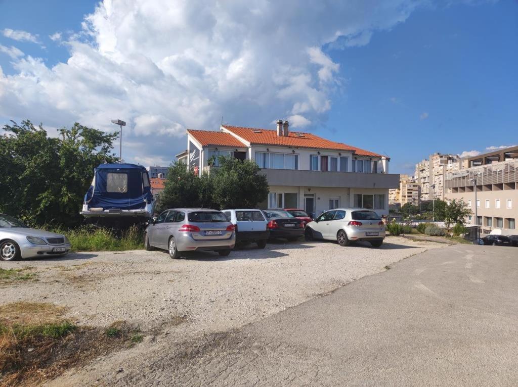 Sofia Apartment Split Buitenkant foto